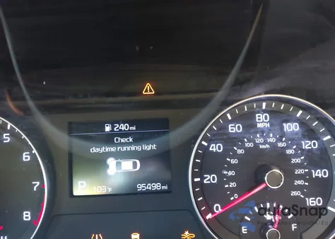 2021 Kia Forte Fe из США, поврежденный, VIN 3KPF24AD7ME276850